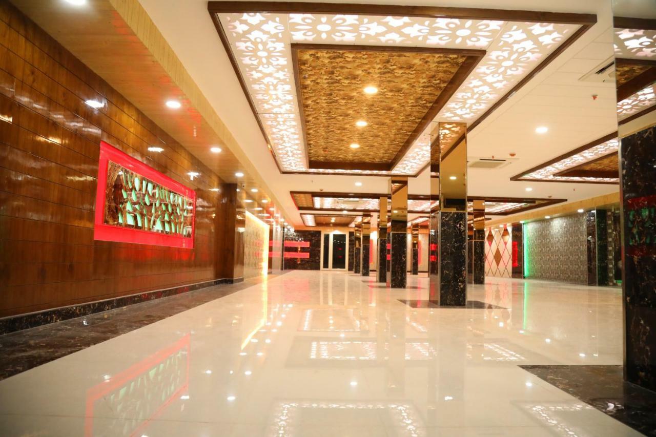 Hotel New Seasons Kālka Kültér fotó